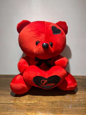 عروسک طرح خرس قرمز مشکی قلب دار نانو مناسب ولنتاین 20سانتی